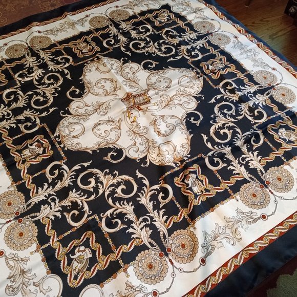 Gerard L. Y. Paris silk scarf - Picture 5 of 6